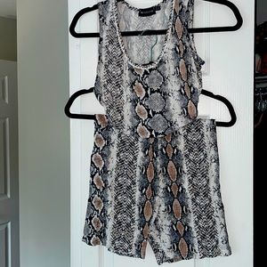 Two- piece, snake print  crop top & short set.